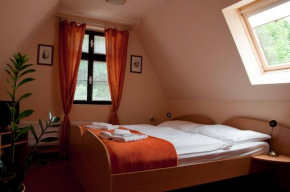 Гостиница Hotel Paradies, Теплице
